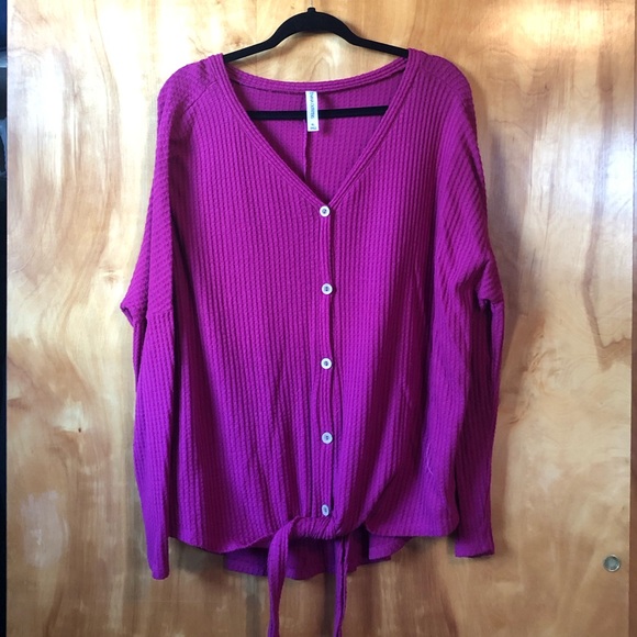 Waffle Knit Top - Picture 4 of 4